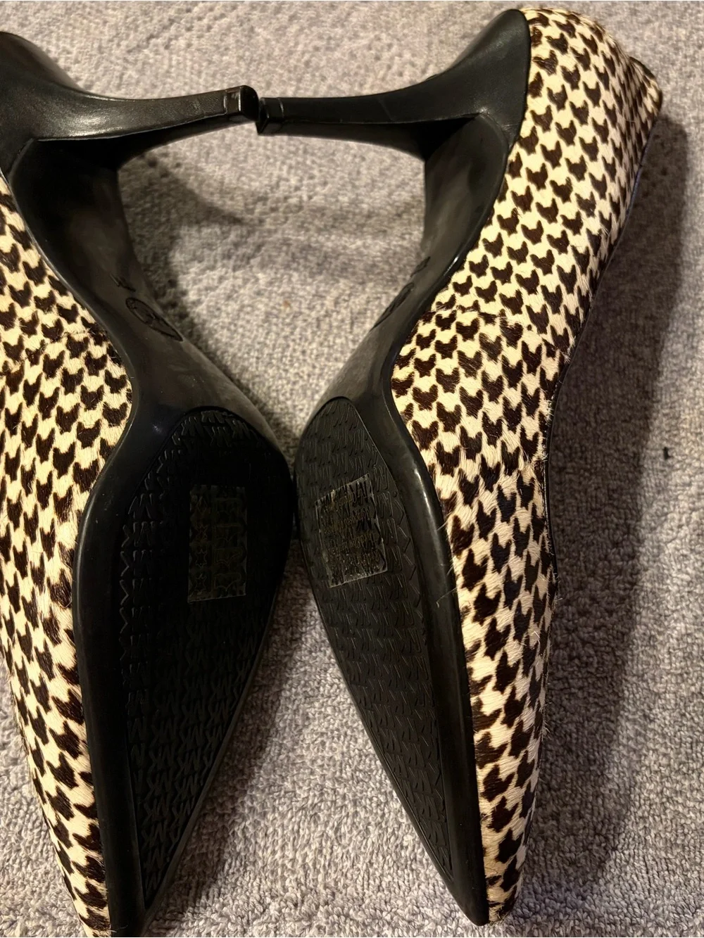 Michael Kors Black and Cream Houndstooth Pointed Toe Pumps